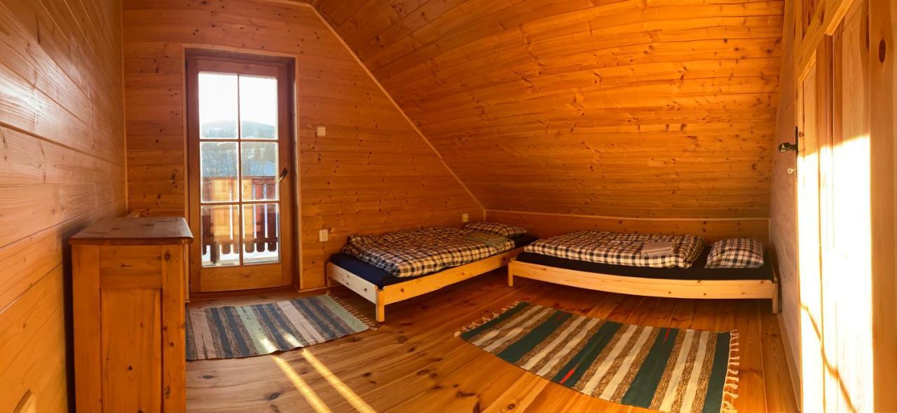 Rodinny Dum Na Slunecni Strani Dolni Dvur Exterior photo