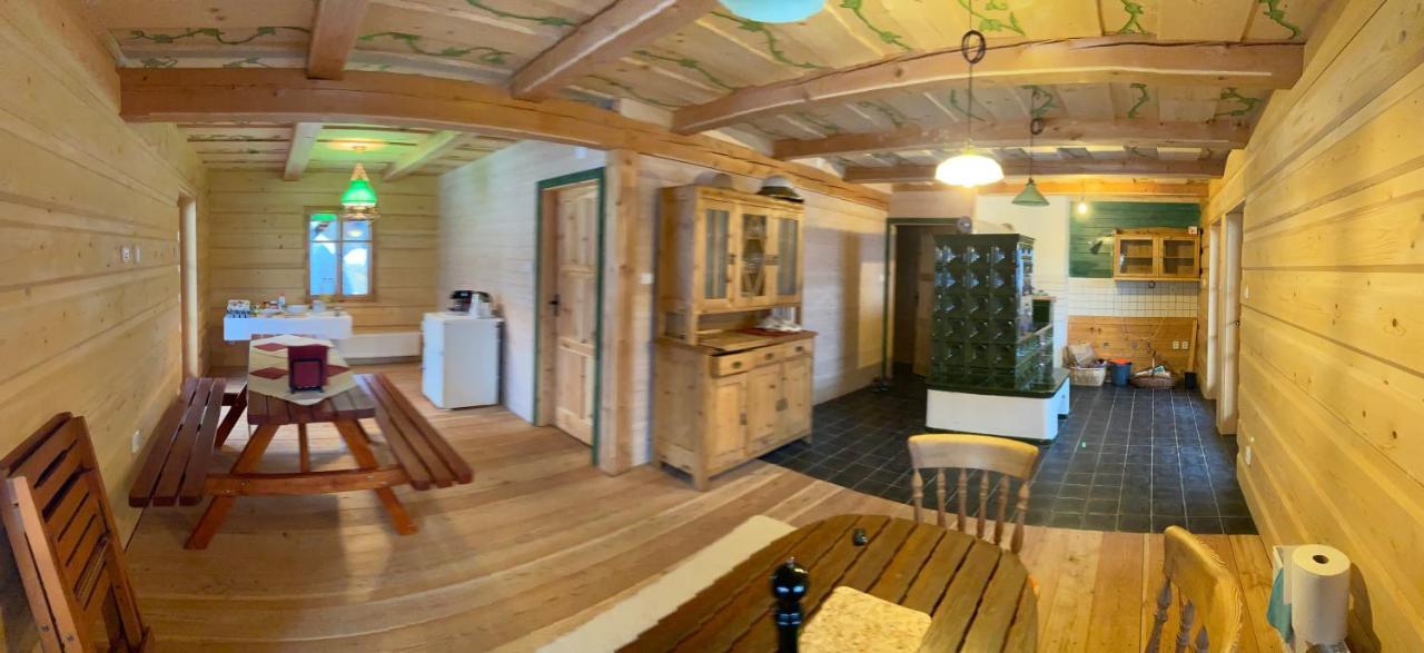 Rodinny Dum Na Slunecni Strani Dolni Dvur Exterior photo