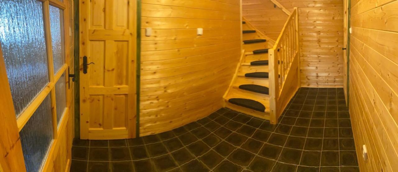 Rodinny Dum Na Slunecni Strani Dolni Dvur Exterior photo